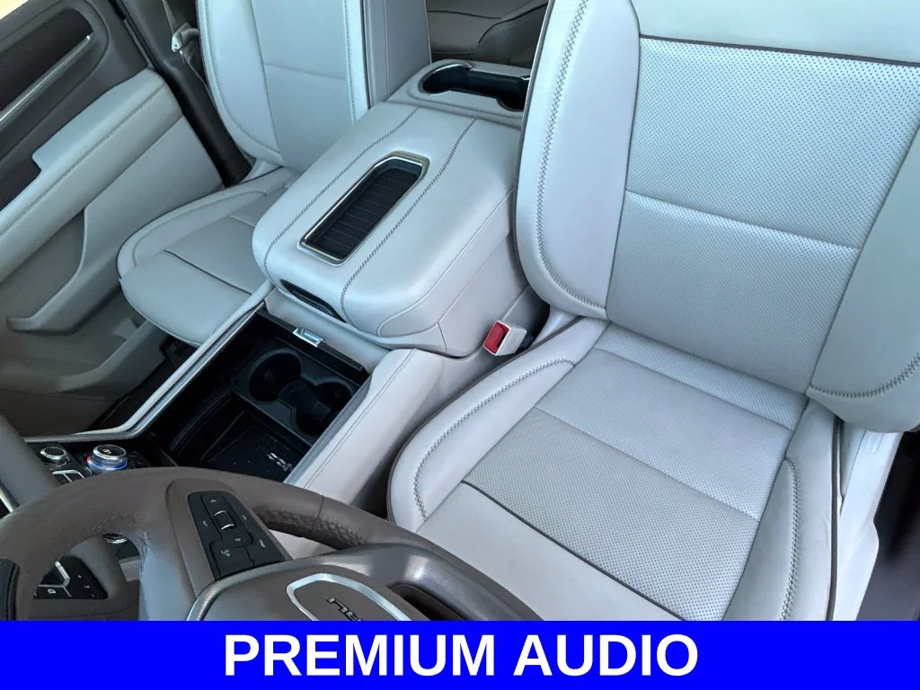 Used 2024 White GMC Denali image 19