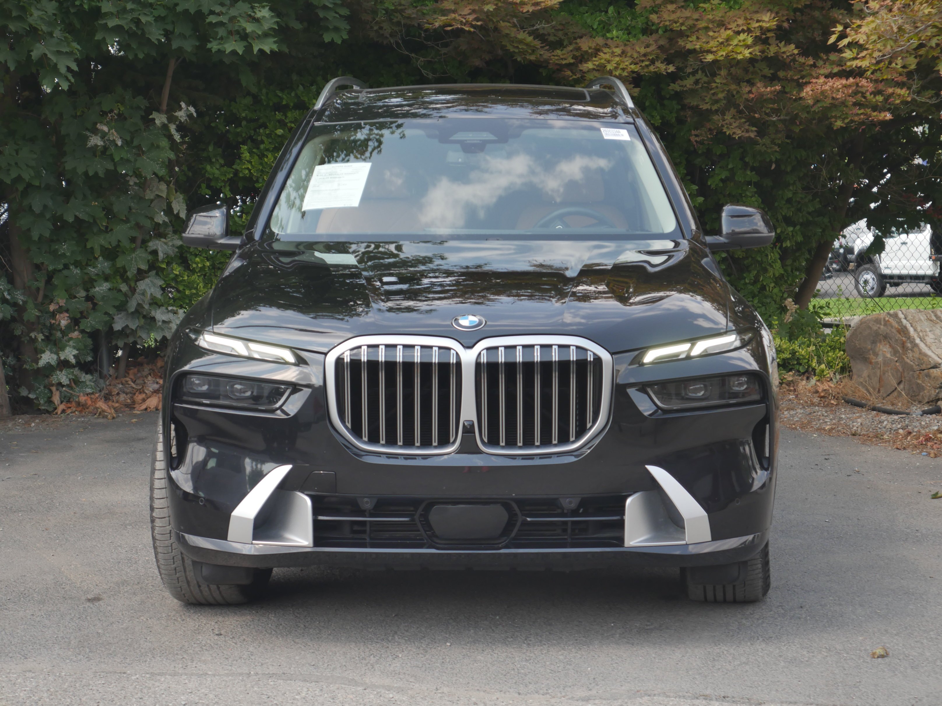Used 2023 Carbon Black Metallic BMW xDrive40i image 39