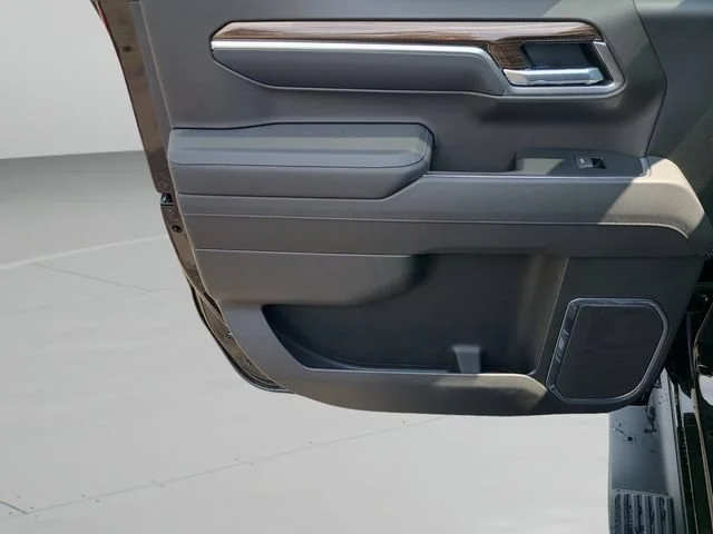 New 2026 Black Chevrolet LT image 15