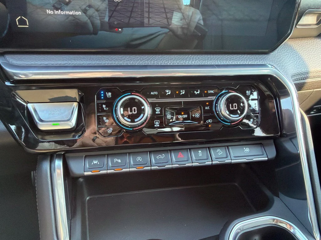 Used 2024 Sterling Metallic GMC Denali image 22