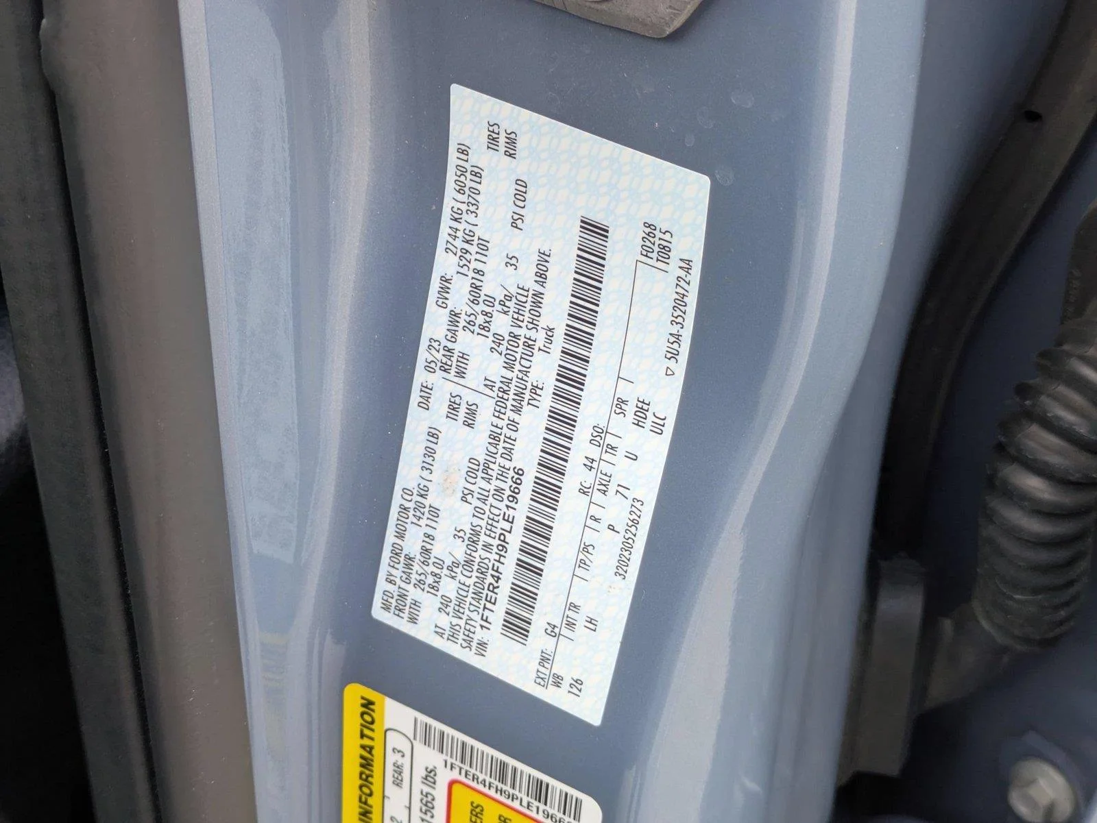 Used 2023 Azure Gray Metallic Tri-Coat Ford XLT image 37