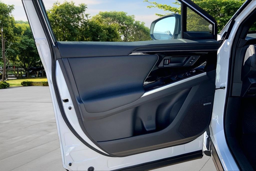 Used 2024 White Subaru Touring image 20