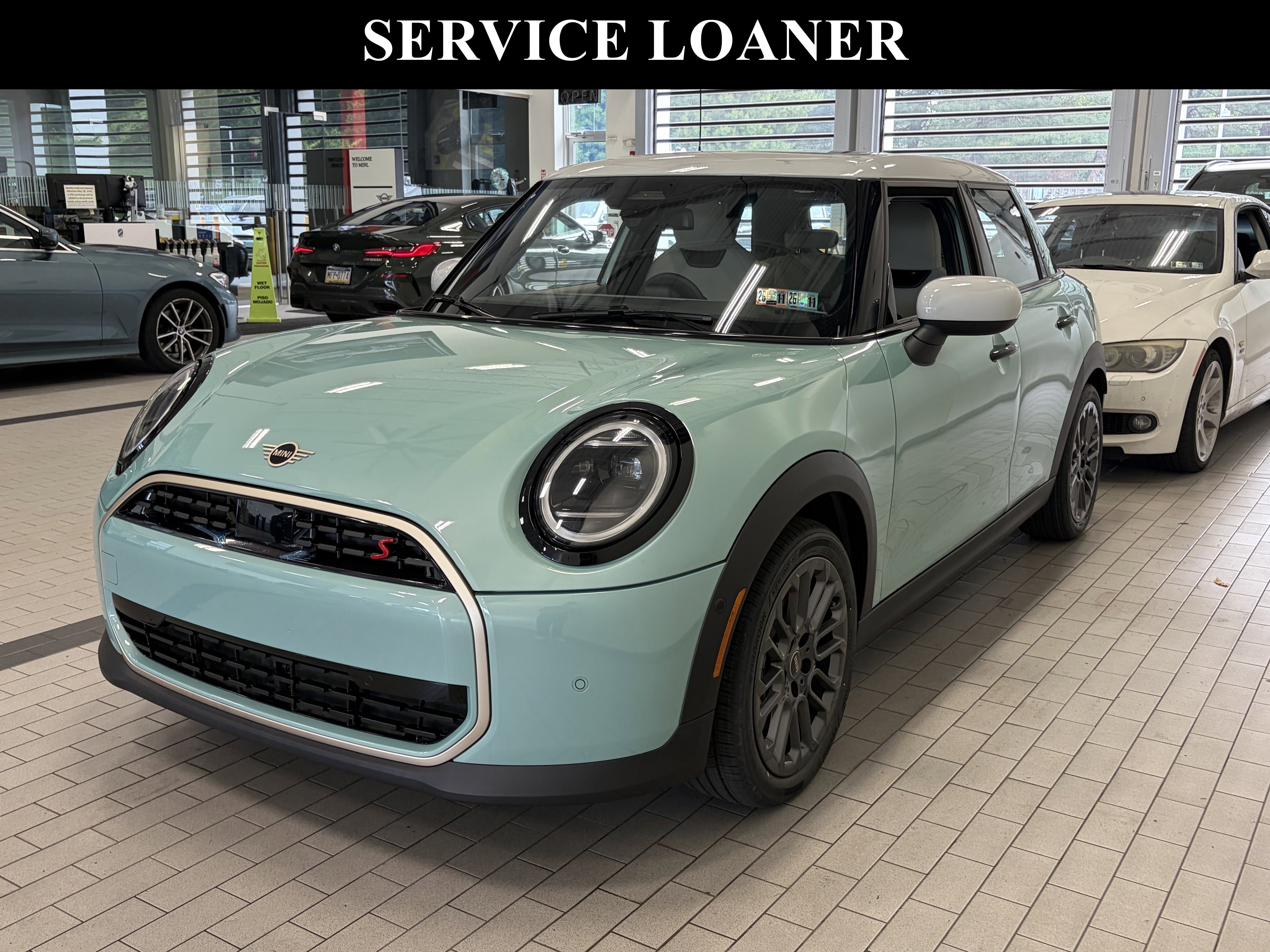 2026 MINI Hardtop Cooper S Signature's photo