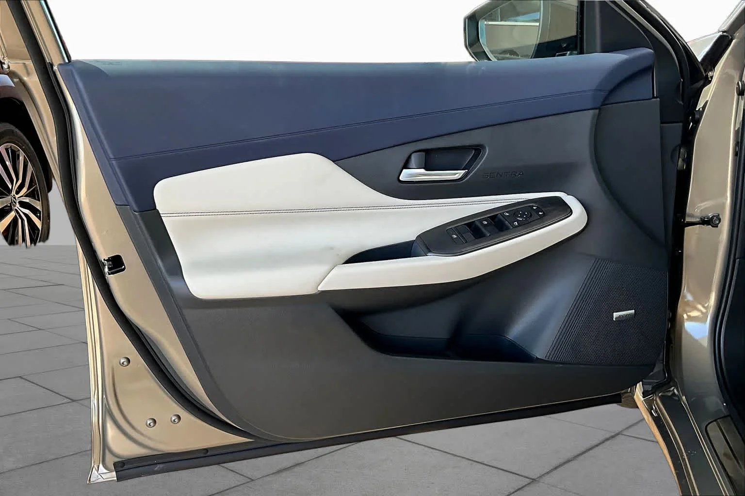 New 2026 Imperial Bronze Nissan SL image 10