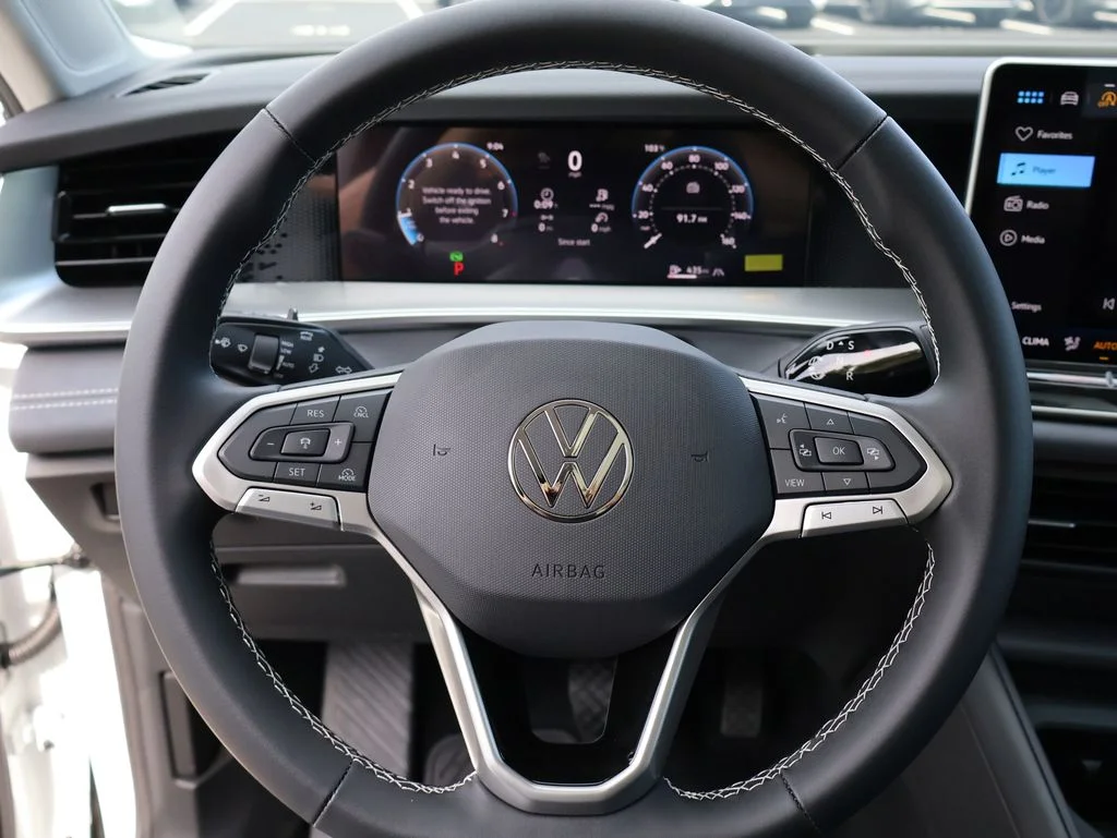 New 2026 White Volkswagen 2.0T SE image 24