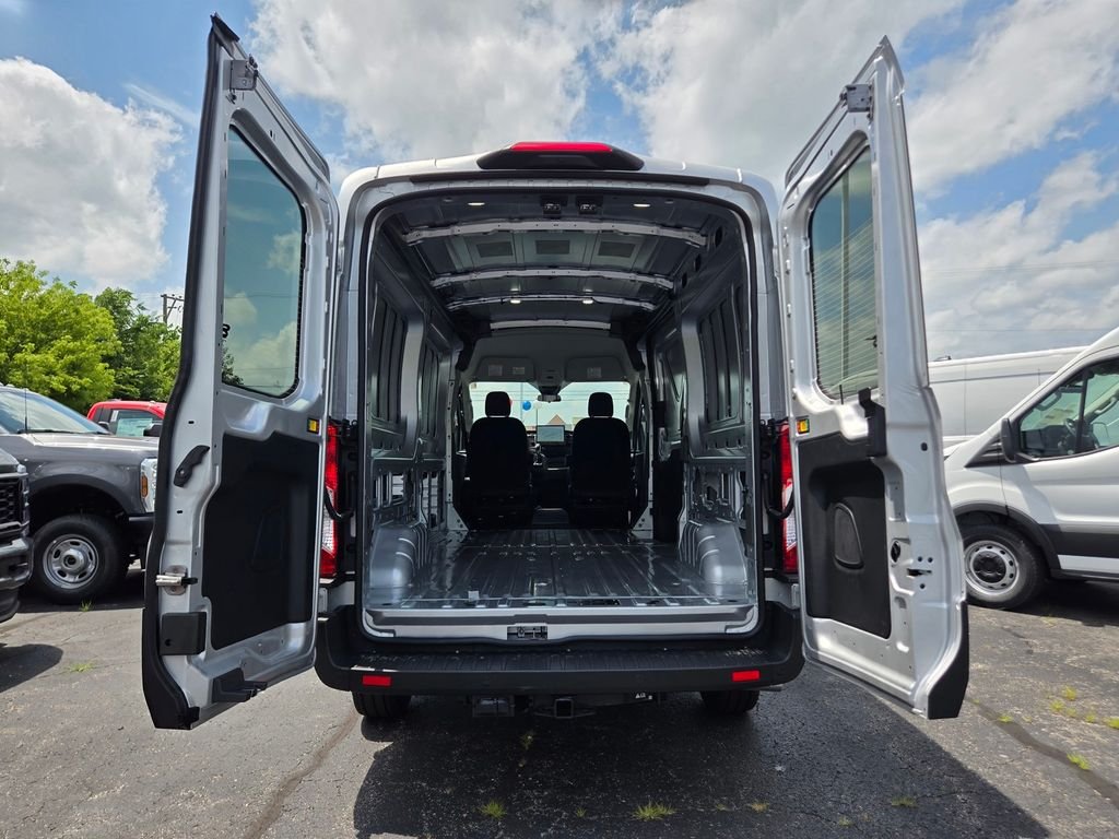 New 2026 Ingot Silver Metallic Ford Cargo Van image 18