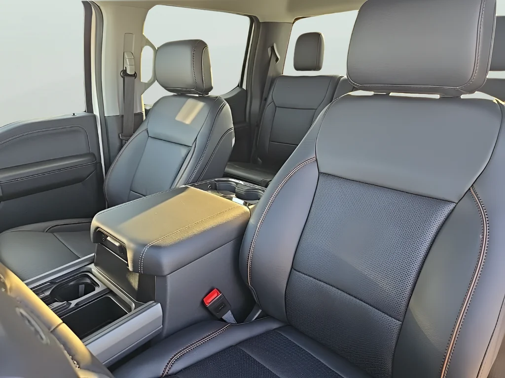 2026 Ford F-350 Super Duty Lariat - Photo 15