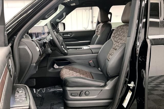 2026 Nissan Armada Platinum - Photo 10