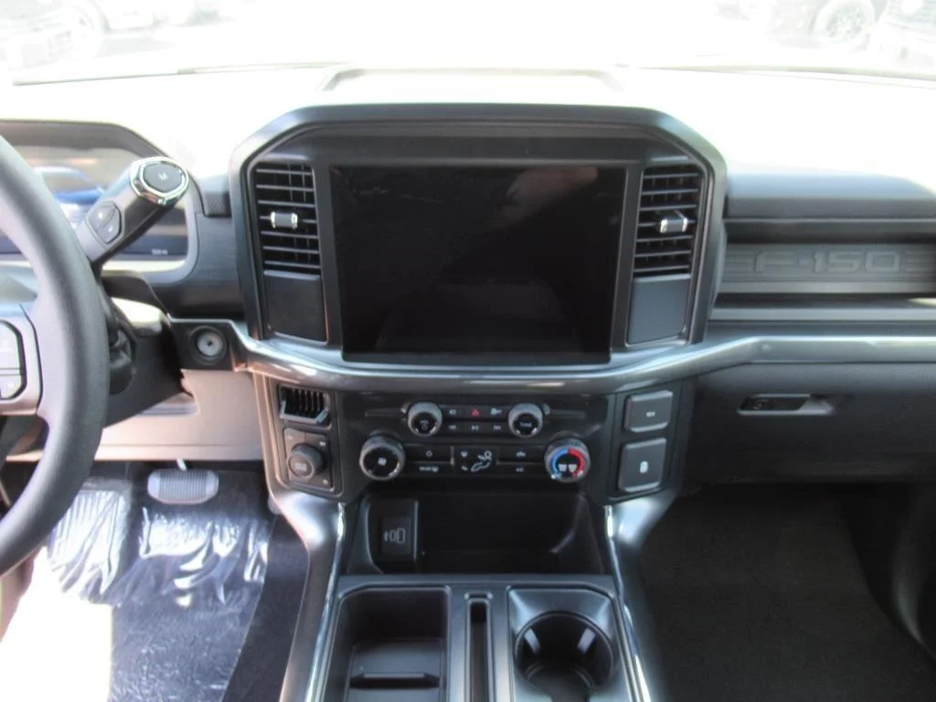 2025 Ford F-150 STX - Photo 20