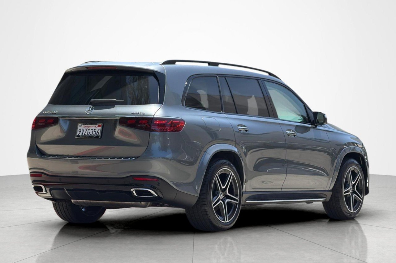 Used 2026 SELENITE GREY METALL Mercedes-Benz GLS 450 image 5