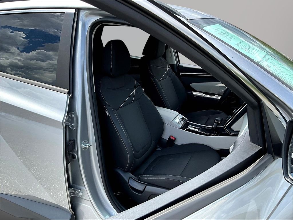 Certified Used 2022 Silver Hyundai SEL image 27