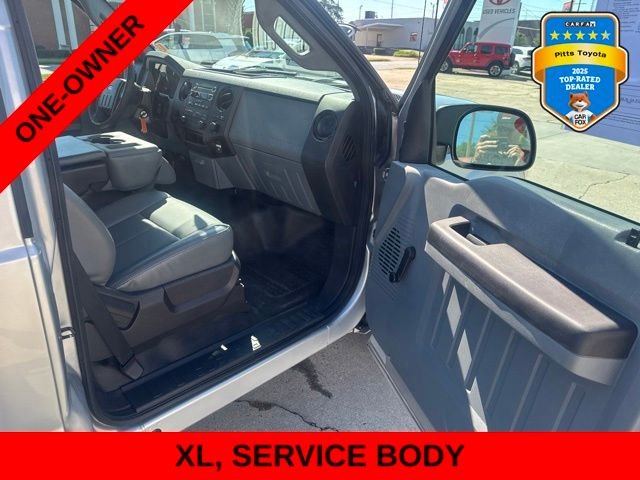 Used 2016 Silver Ford XL image 11