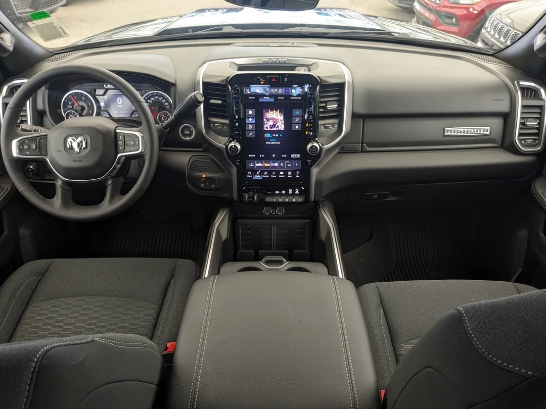 New 2026 Black RAM Rebel - - 4x4 - 6.7L HO Diesel - Level 1 Pkg w/ Vent Seats - 5th Wheel/Gooseneck Prep & More! image 26