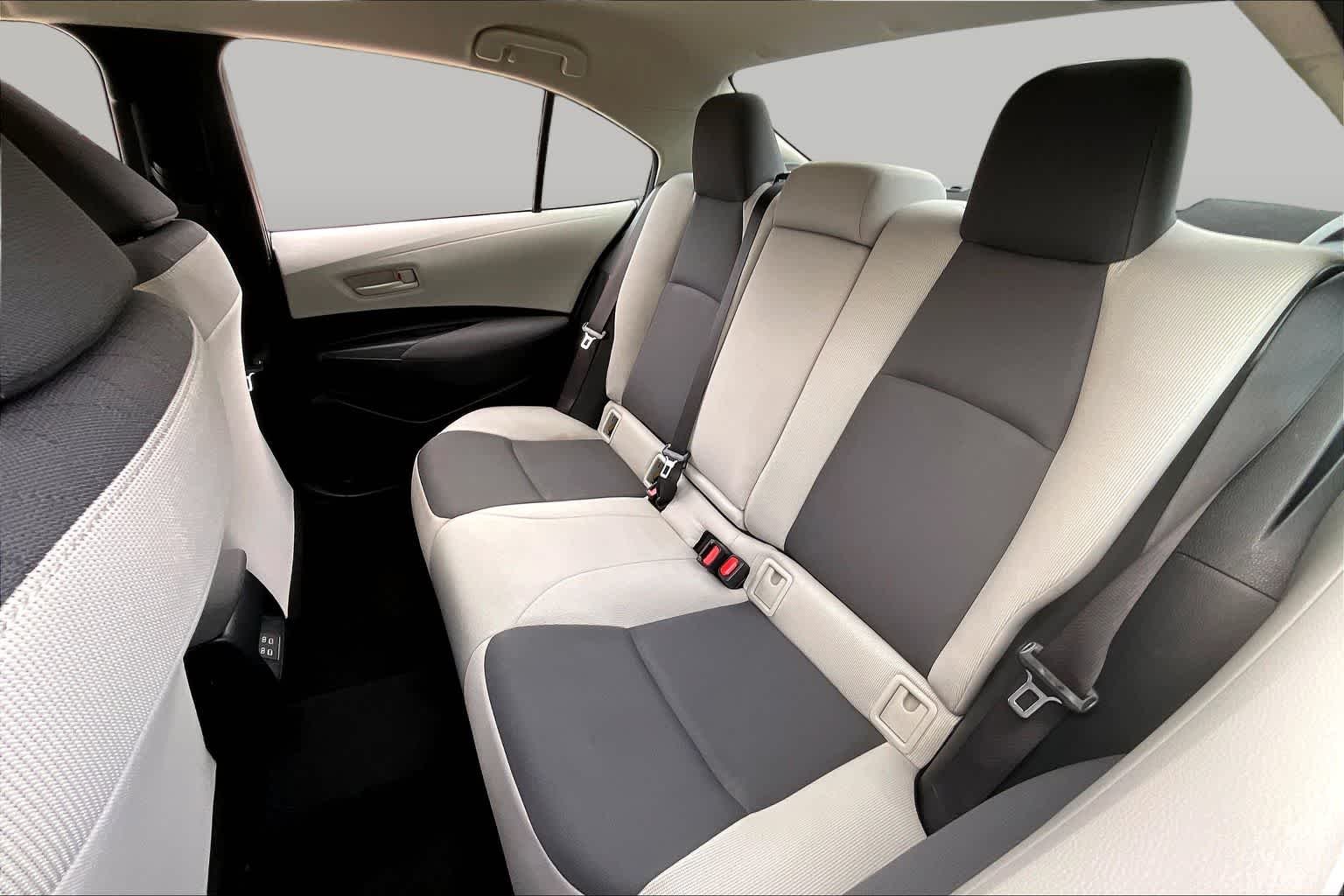 Used 2023 Classic Silver Metallic Toyota LE image 18