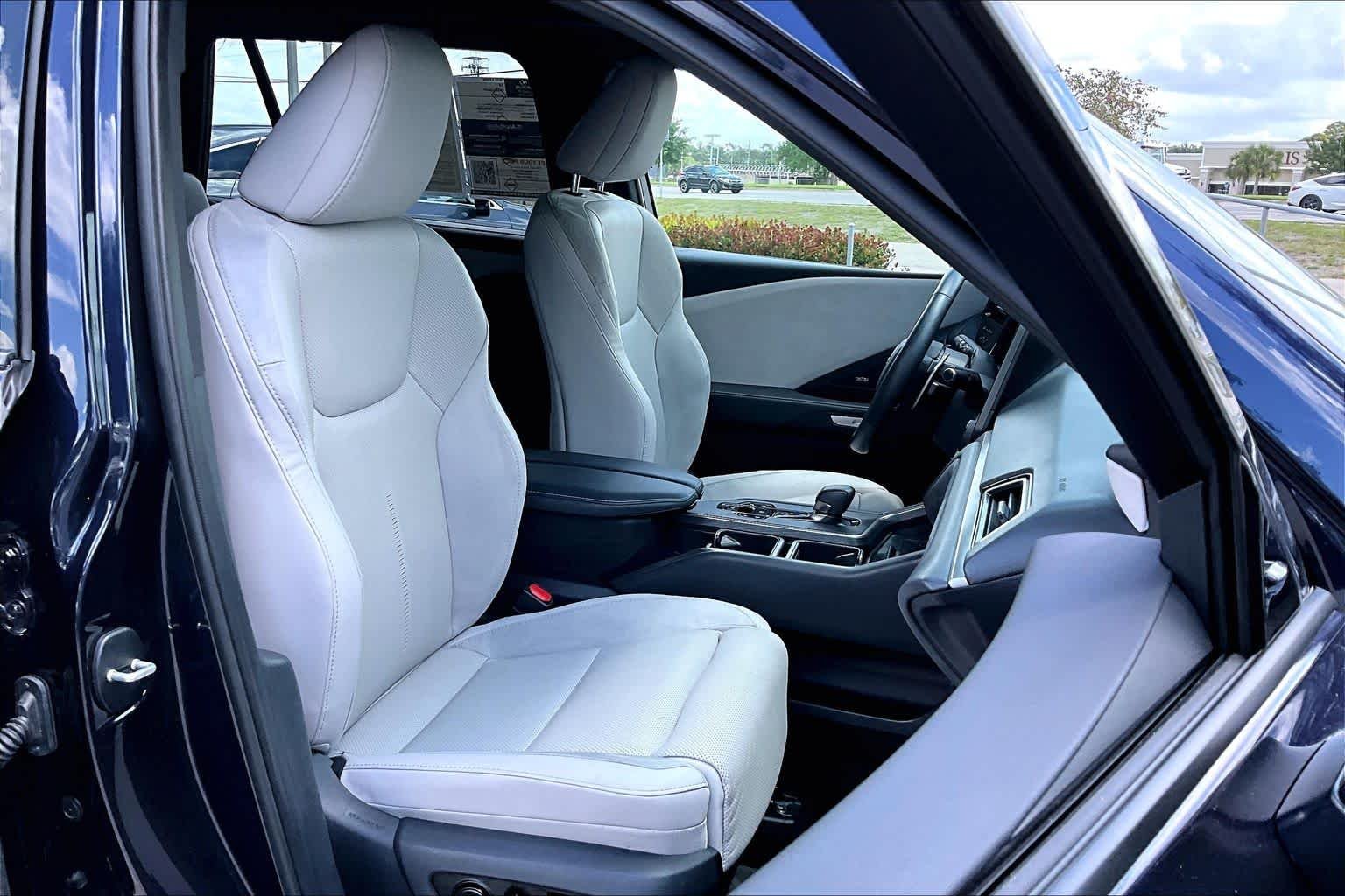 Used 2025 Nightfall Mica Lexus Luxury image 9