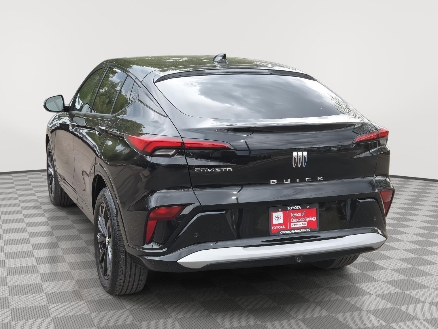 Used 2025 Ebony Twilight Metallic Buick Sport Touring image 9