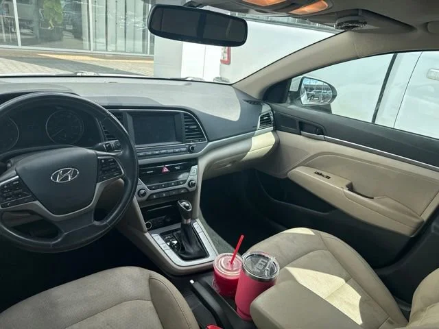 Used 2018 White Hyundai Value Edition image 12