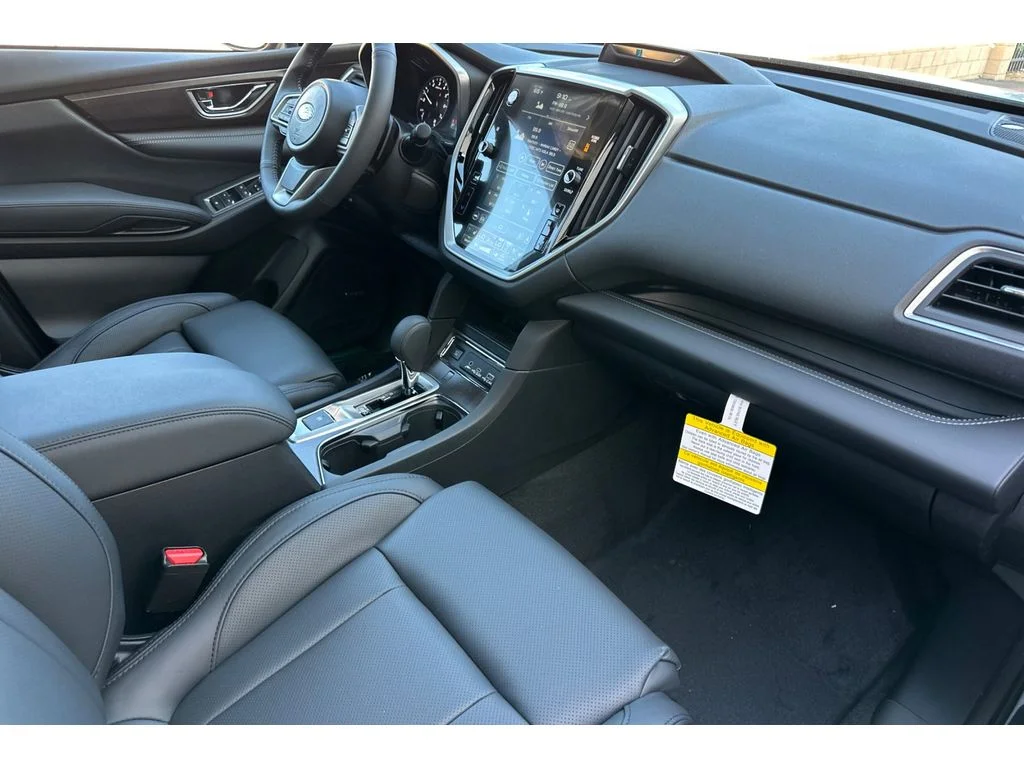 New 2026 ICE SILVER METALLIC Subaru Touring 7-Passenger image 17