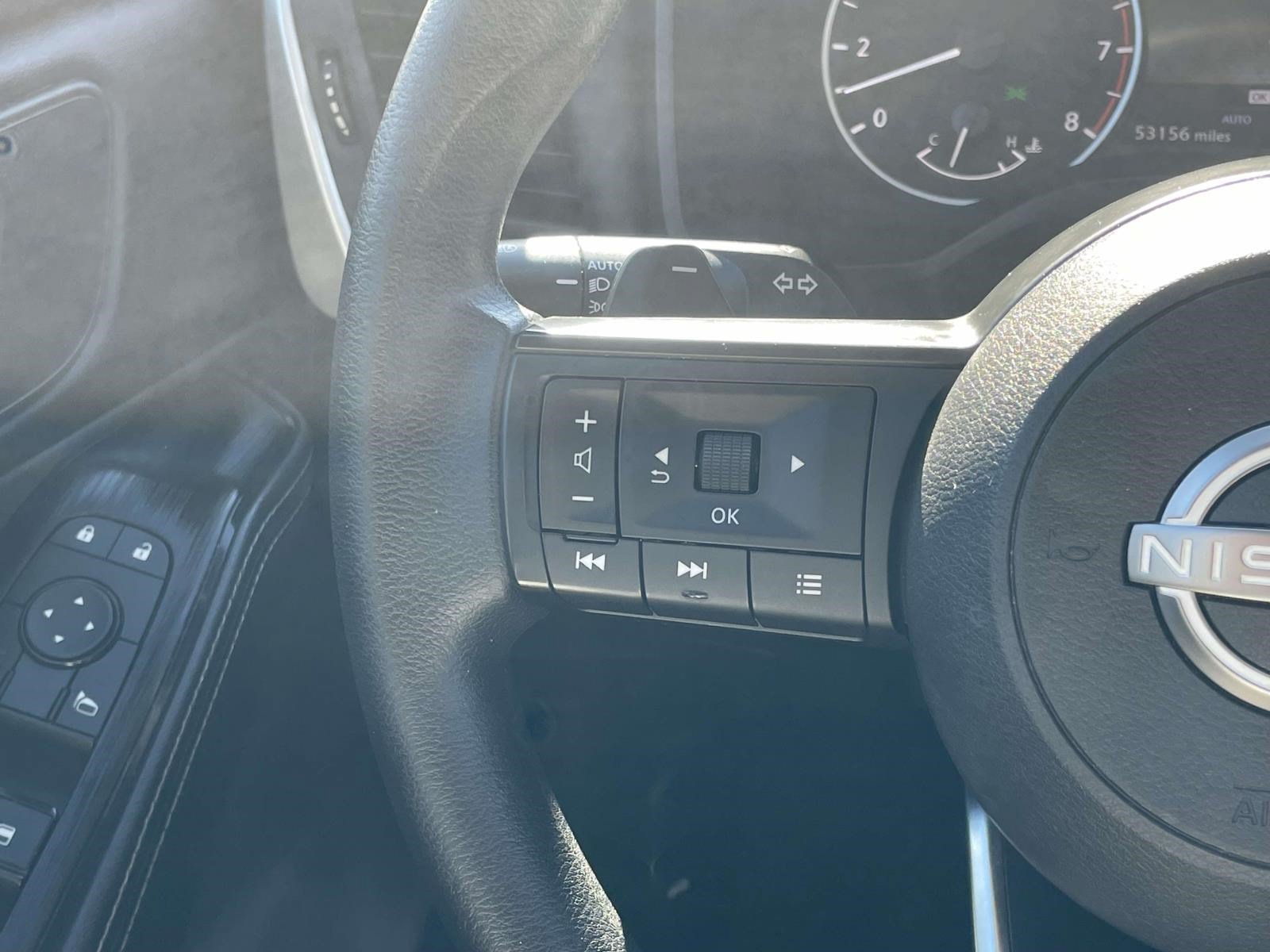 Used 2024 Super Black Nissan SV image 21