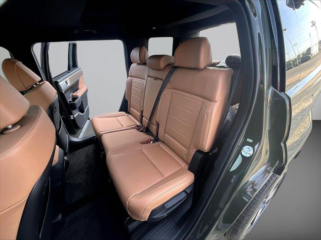 New 2026 Green Hyundai Limited AWD image 27