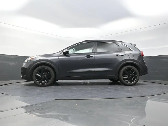 Used 2018 Gray Kia EX image 34