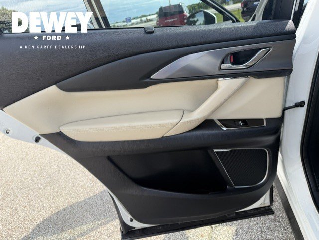 Certified Used 2018 Snowflake White Pearl Metallic Mazda Grand Touring image 23