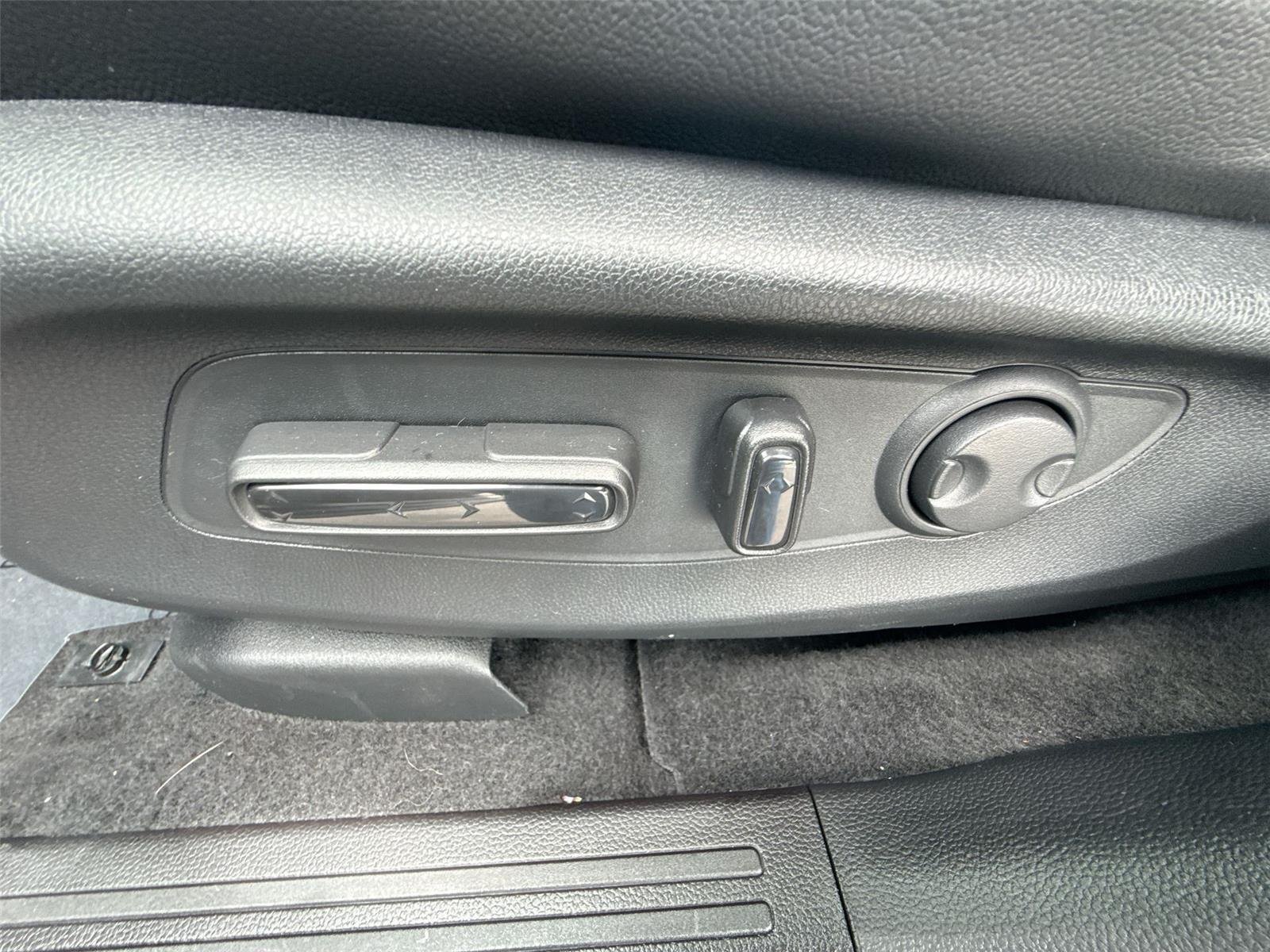 2025 Honda CR-V Sport Touring - Photo 15