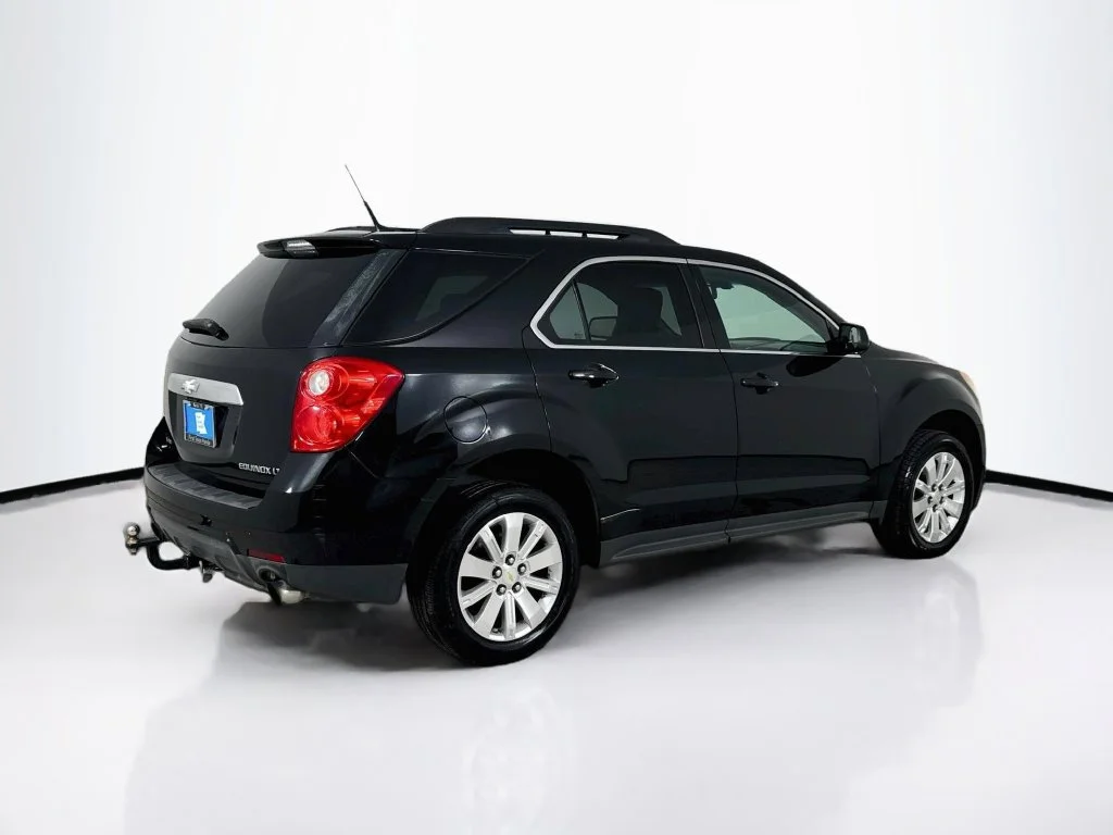 Used 2011 Black Chevrolet LT image 8