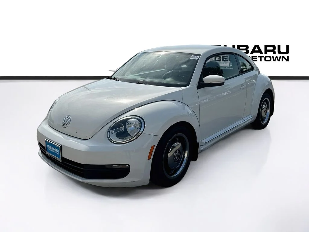 Used 2012 White Volkswagen 2.5L image 3