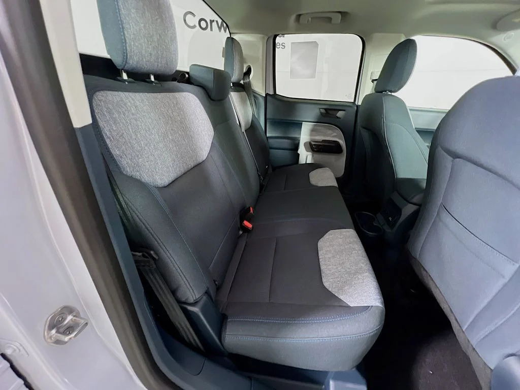 New 2026 Space White Metallic Ford XLT image 16