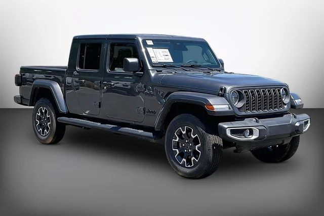 2026 Jeep Gladiator Sahara