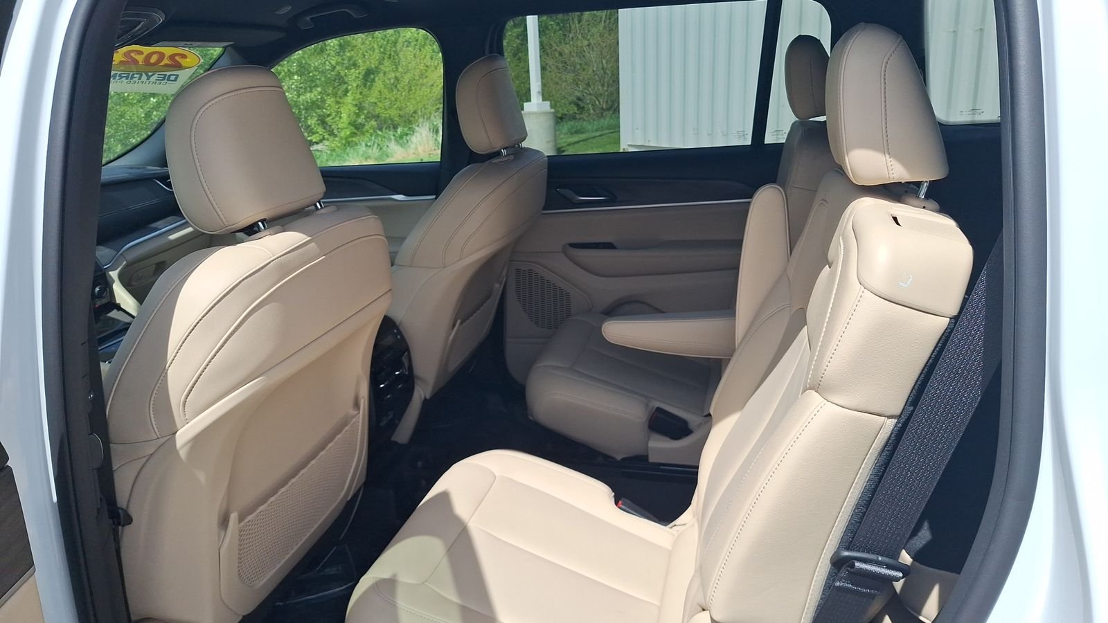 Certified Used 2023 White Jeep Limited image 12