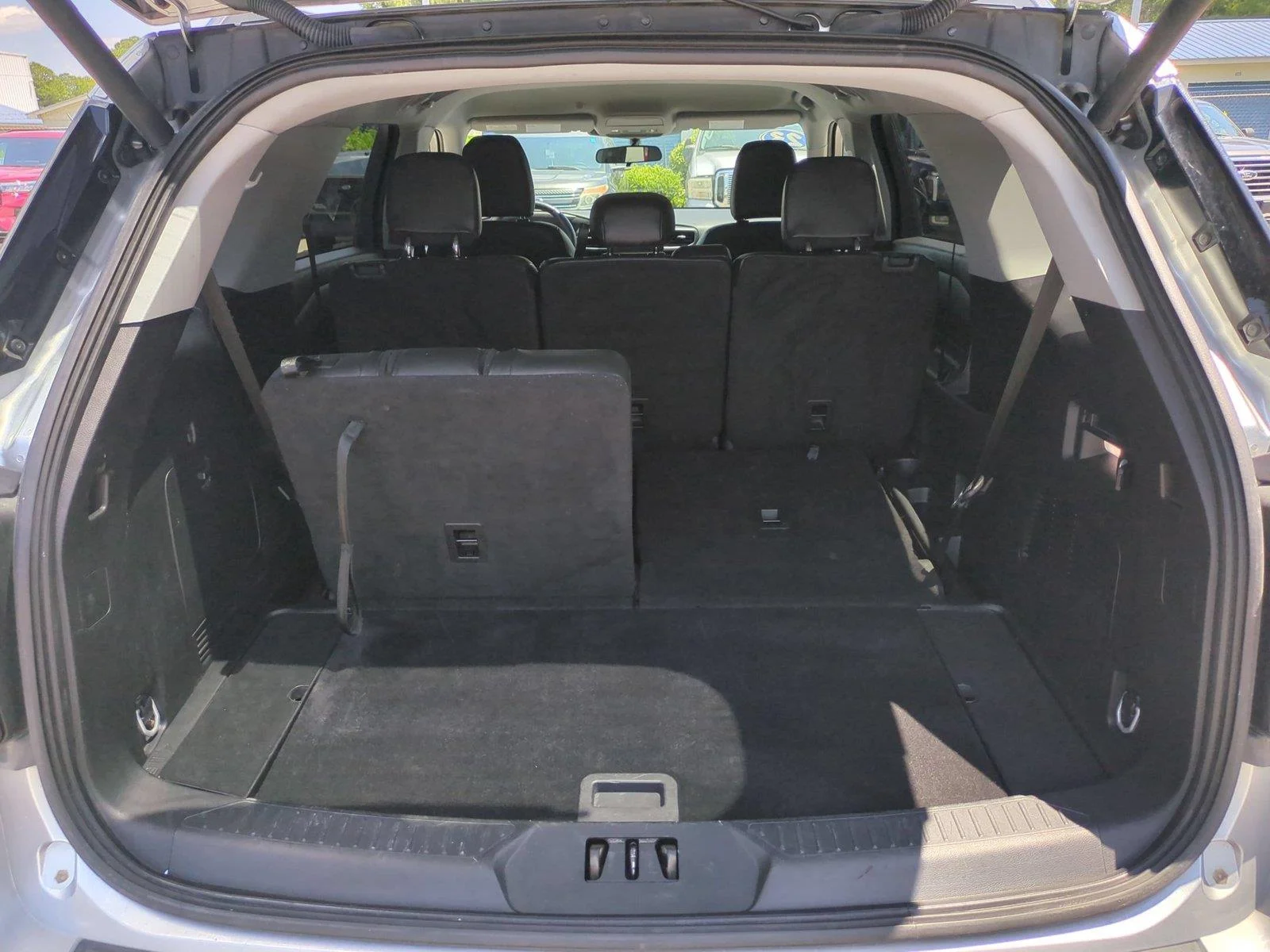 Used 2023 Iconic Silver FORD XLT image 35
