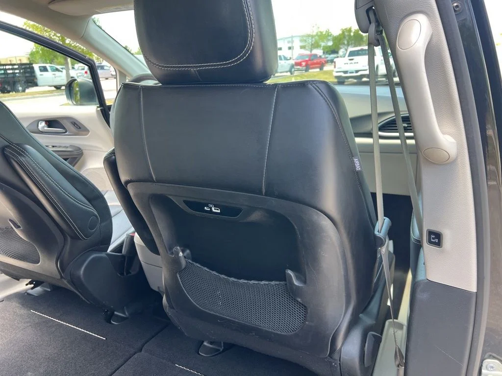 Certified Used 2023 Black Chrysler Touring L image 37
