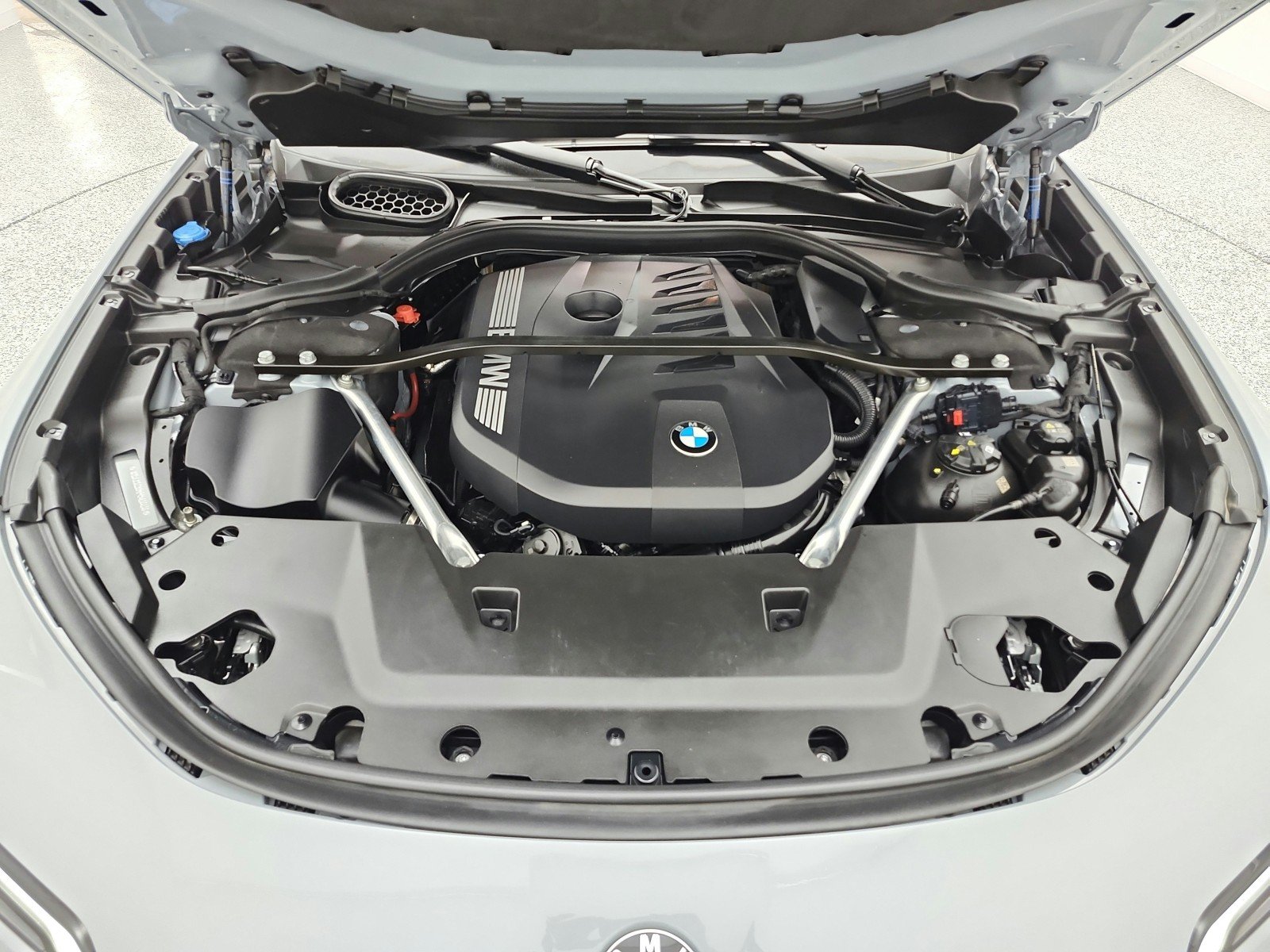 Used 2023 Brooklyn Grey Metallic BMW 740i Sedan image 23