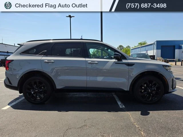 Used 2022 Wolf Gray Kia SX-Prestige image 9