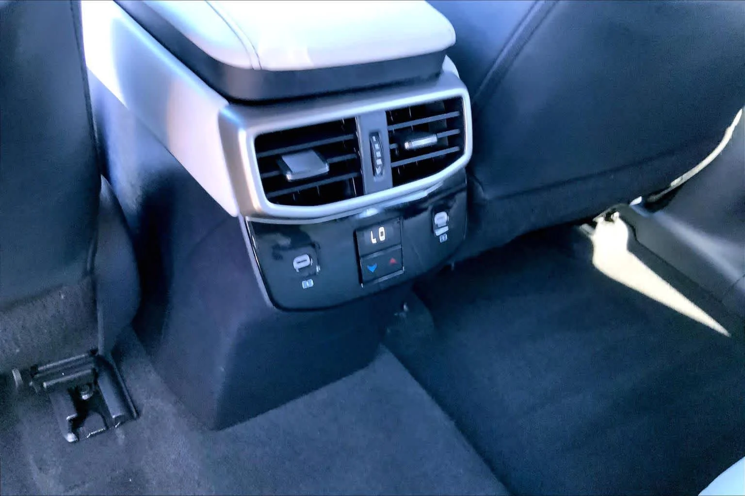 Certified Used 2024 CAVIAR Lexus Premium Plus image 34