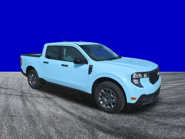 New 2026 Blue Ford XLT image 2