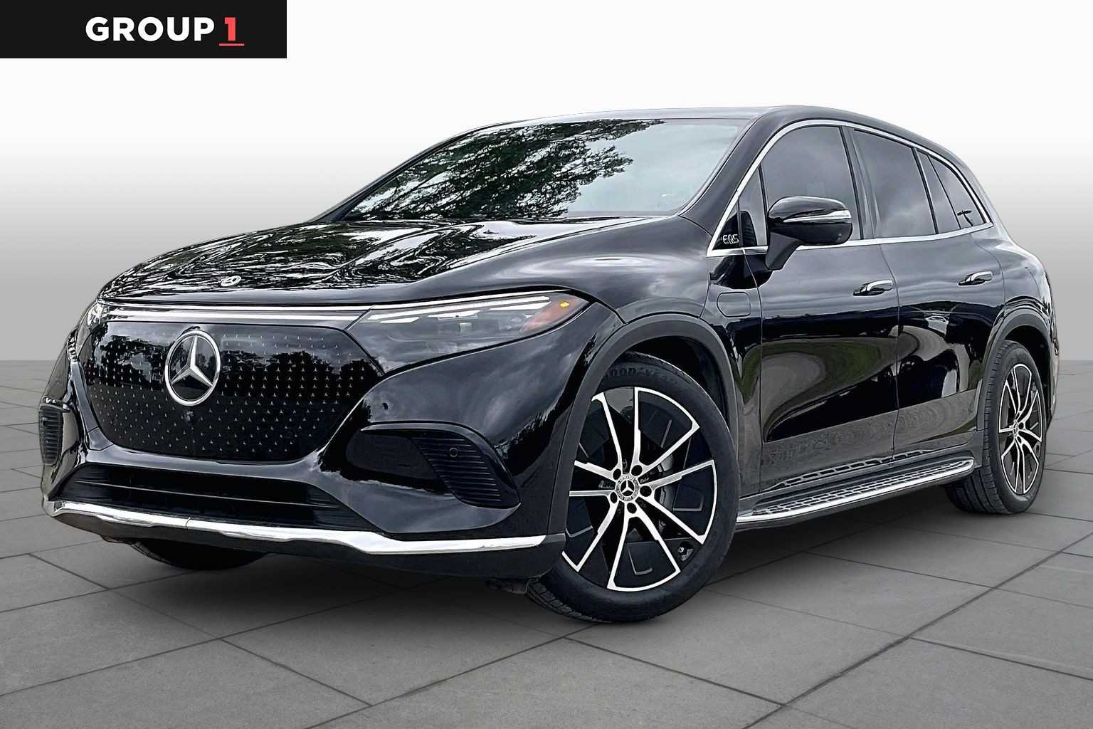 2023 Mercedes-Benz EQS SUV EQS 450+'s photo