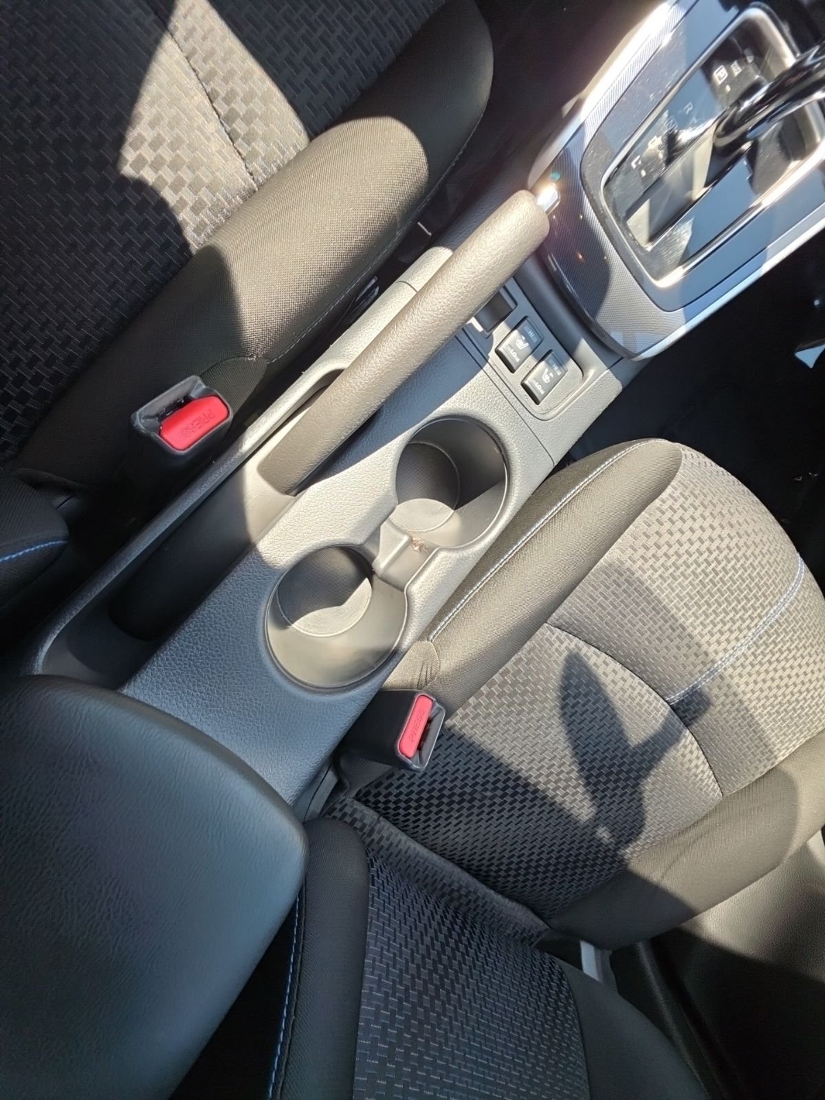 Used 2017 Gray Nissan SR image 15