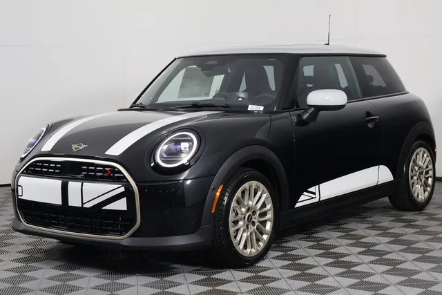 2026 MINI 2 Door Signature Plus