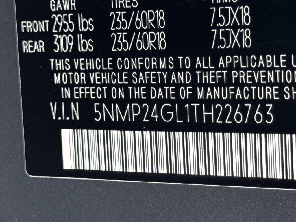 New 2026 Gray Hyundai SEL FWD image 30