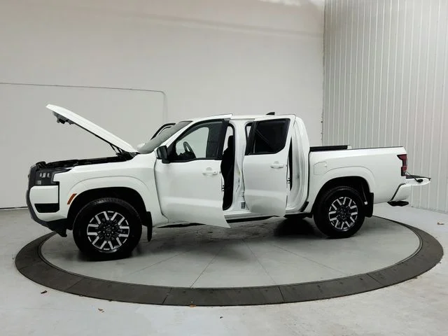 New 2026 White Nissan SV image 12