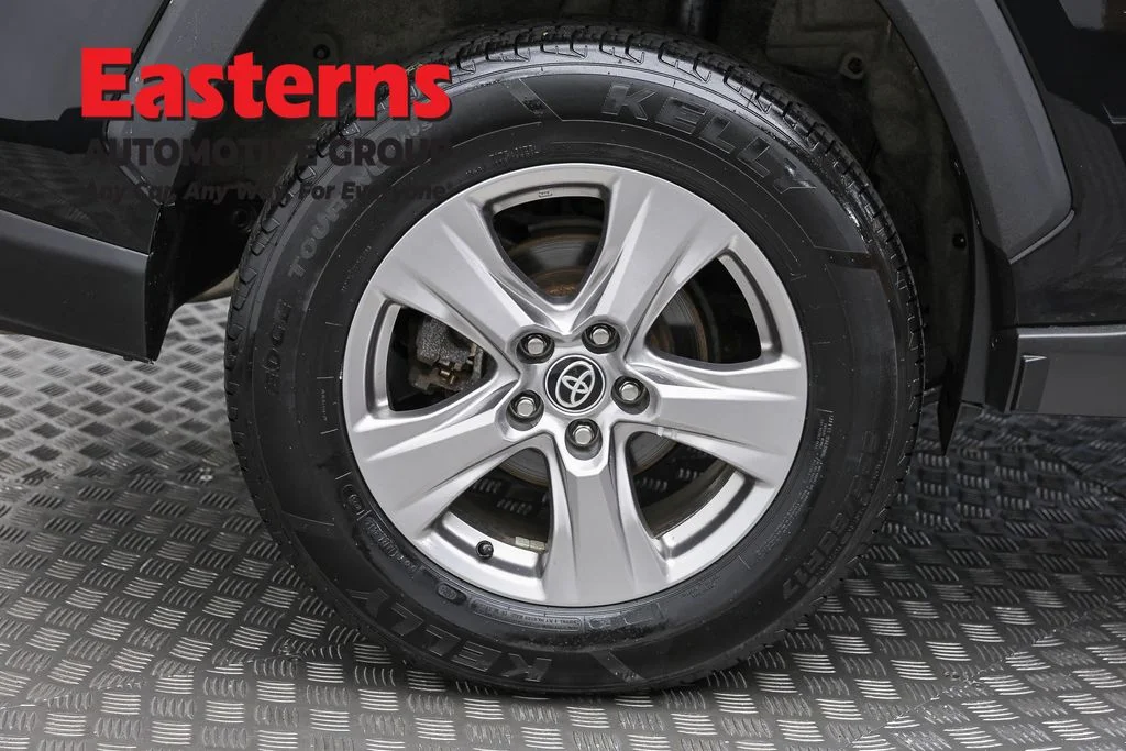 Used 2023 Black Toyota XLE image 29