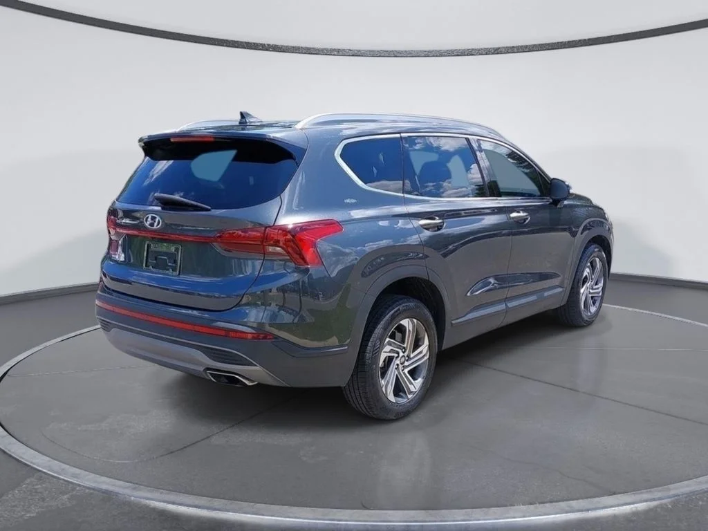 Used 2023 Gray Hyundai SEL image 3