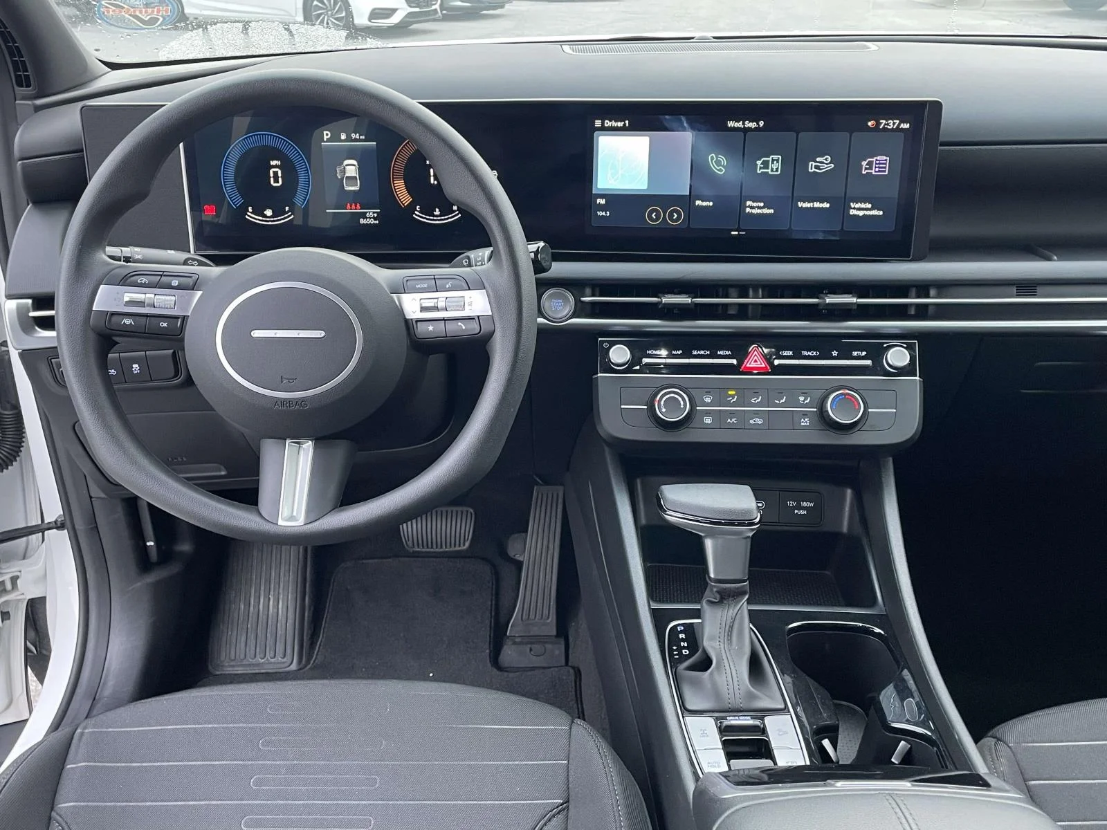 Used 2026 Atlas White Hyundai SE image 4