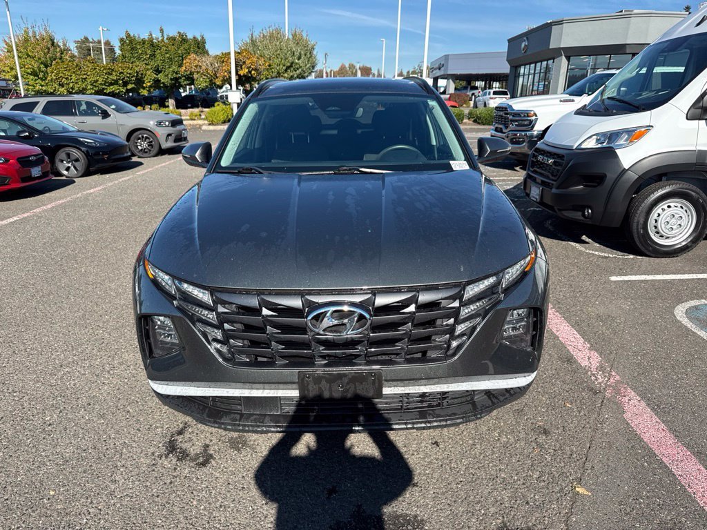 Used 2023 Amazon Gray Hyundai SEL image 1