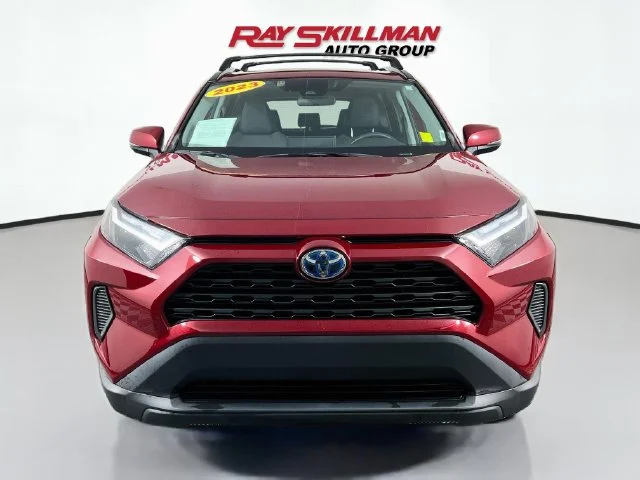Used 2023 Red Toyota XLE image 2