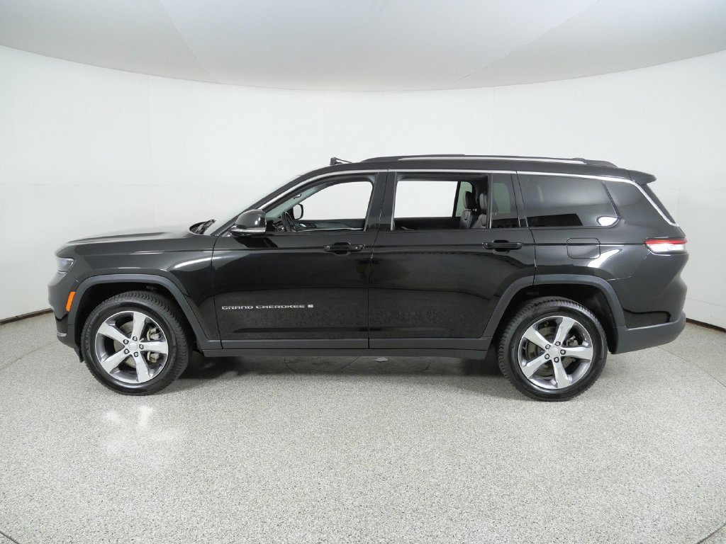 Used 2021 Black Jeep Limited image 14