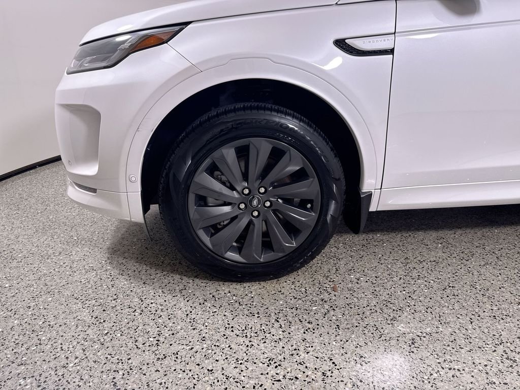 Certified Used 2025 White Land Rover S image 10